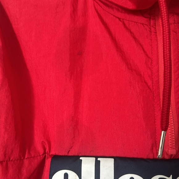 Used Red ELLESSE jacket - Picture 4 of 5